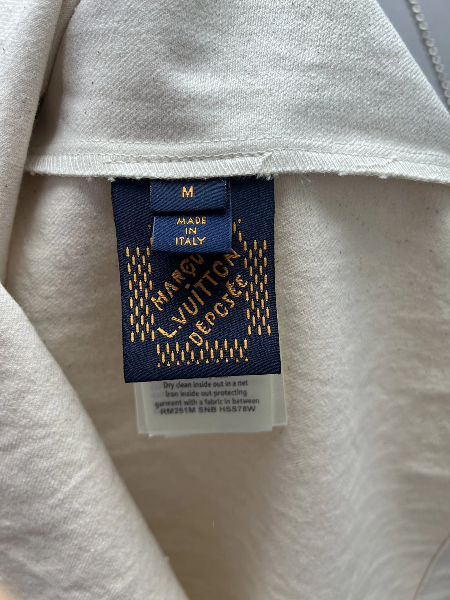 &wg.luxury-- 8V item:E-F000C1114